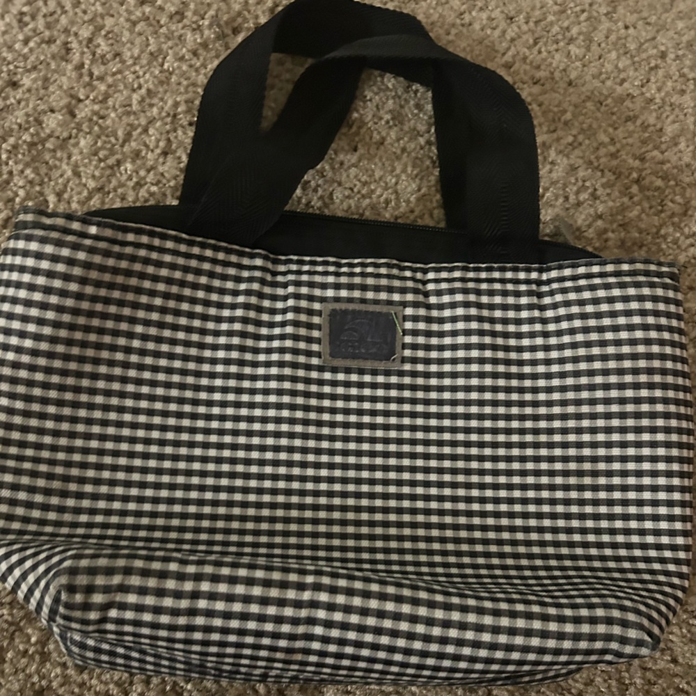 Igloo Black and White Checkered Tote